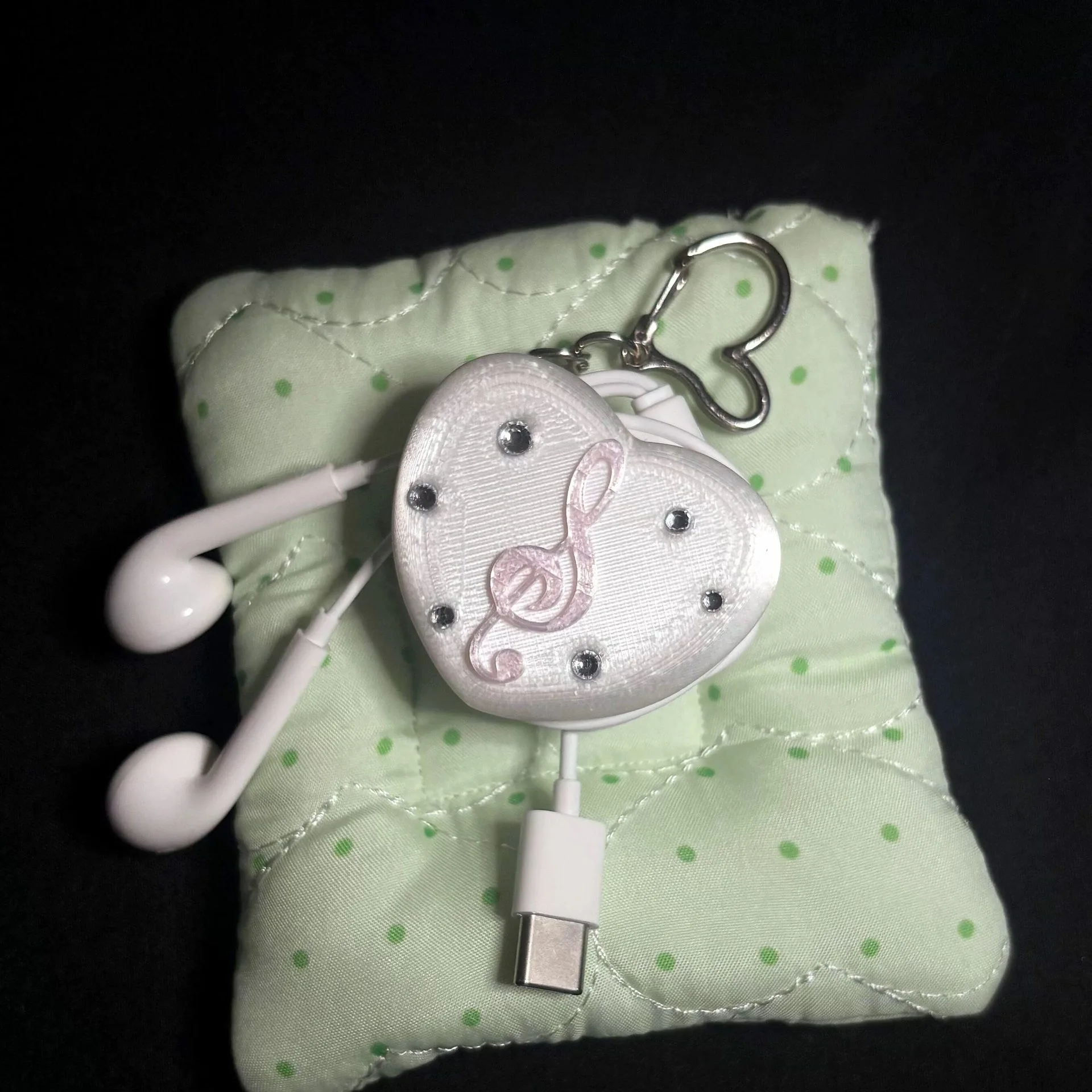 New-Y2K Harajuku Musical Notes - Cable Winder Keychain review and price
